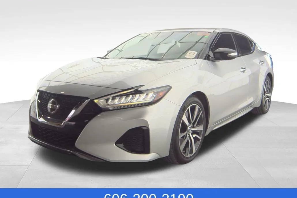 2019 Nissan Maxima SV photo 1