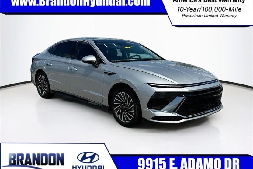 2025 Hyundai Sonata Hybrid Limited photo 1