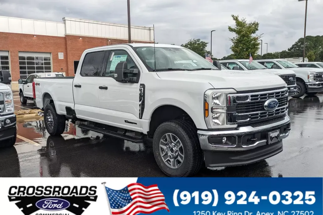 2025 Ford F-350 XLT photo 1