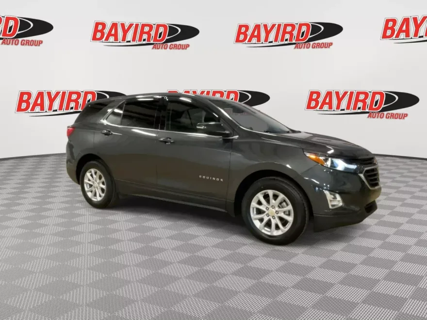 2018 Chevrolet Equinox LT photo 1