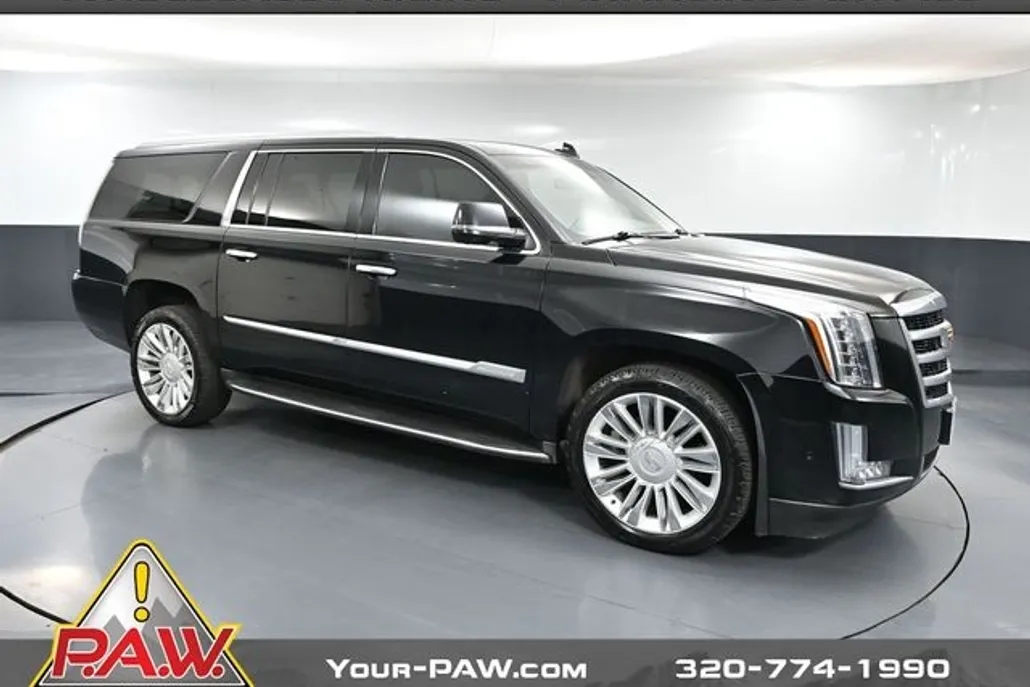 2018 Cadillac Escalade ESV Luxury photo 1