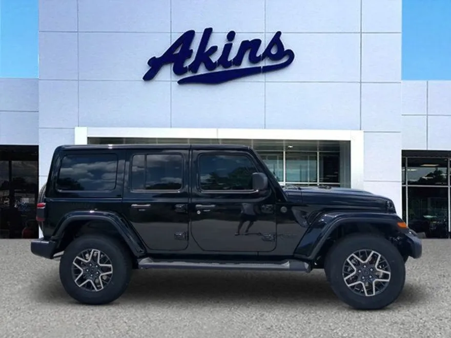 2025 Jeep Wrangler Sahara photo 1