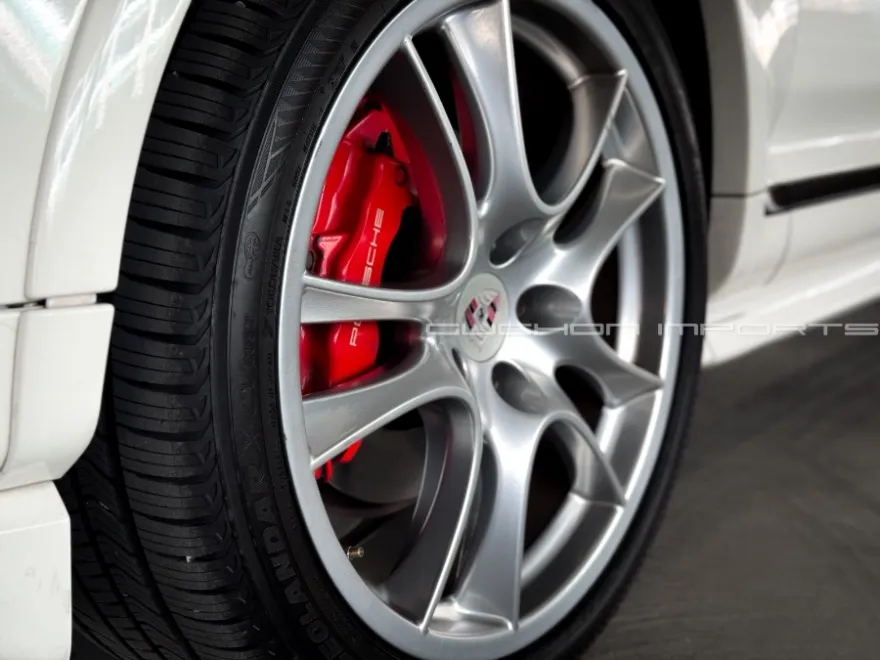2009 Porsche Cayenne GTS photo 1