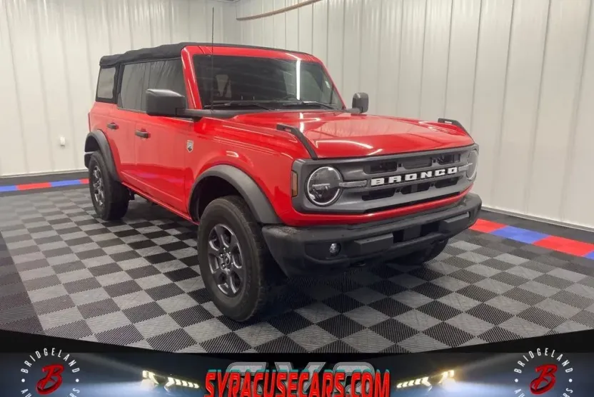 2022 Ford Bronco Big Bend photo 1