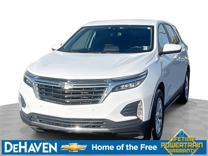 2024 Chevrolet Equinox LT photo 1