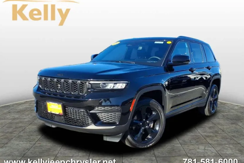 2023 Jeep Grand Cherokee Altitude photo 1