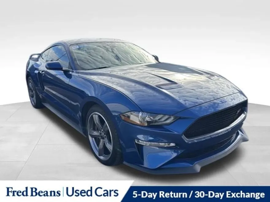 2022 Ford Mustang GT Premium photo 1
