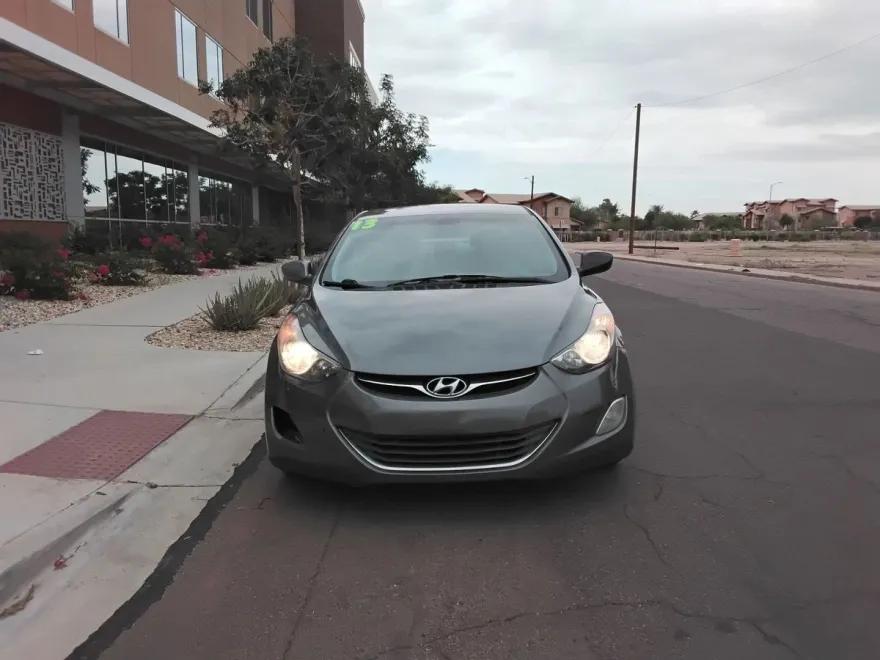 2013 Hyundai Elantra GLS Limited GS SE Tech photo 1