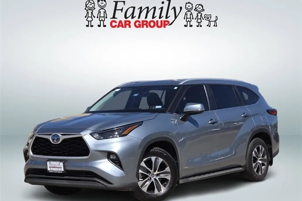 2023 Toyota Highlander Hybrid XLE photo 1