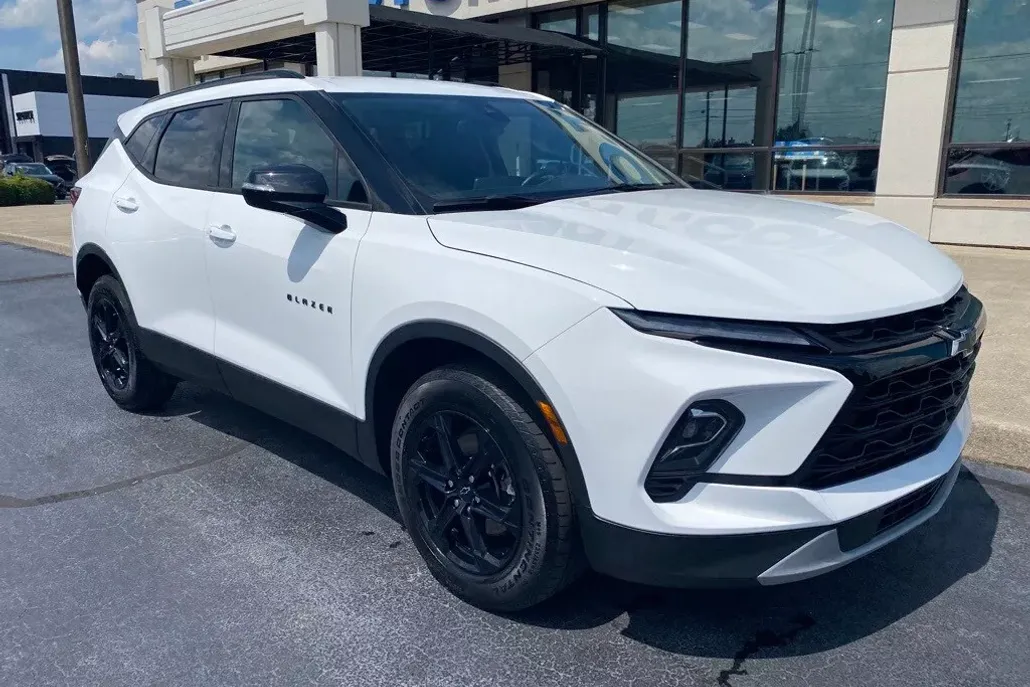 2024 Chevrolet Blazer 3LT photo 1