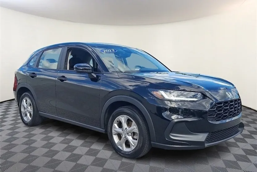 2023 Honda HR-V LX photo 1
