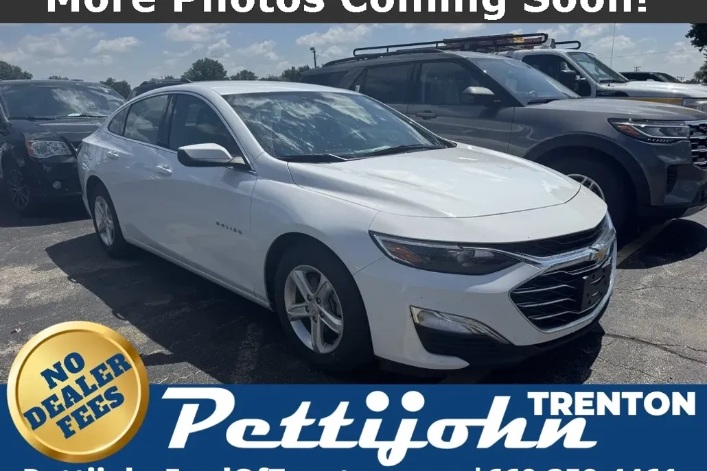 2021 Chevrolet Malibu LS photo 1