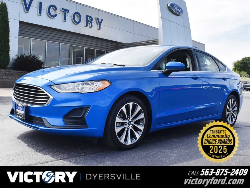 2020 Ford Fusion SE photo 1