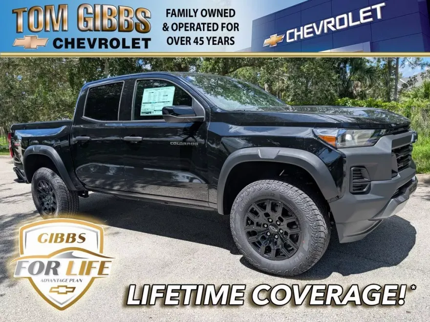 2026 Chevrolet Colorado Trail Boss photo 1