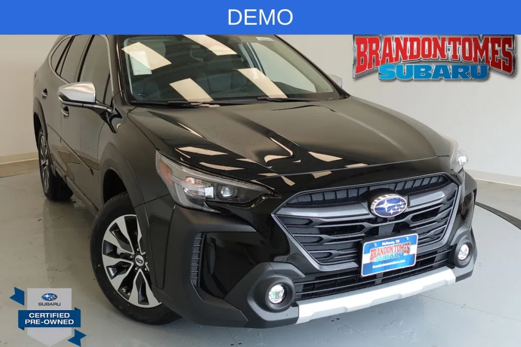 2025 Subaru Outback Touring photo 1
