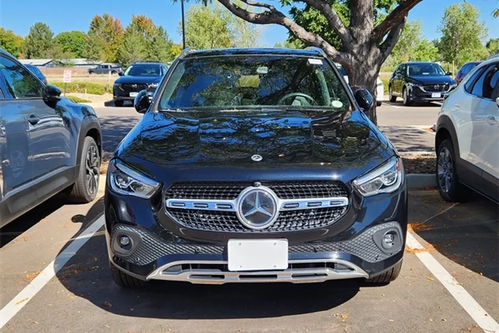 2021 Mercedes Benz GLA 250 4MATIC photo 1