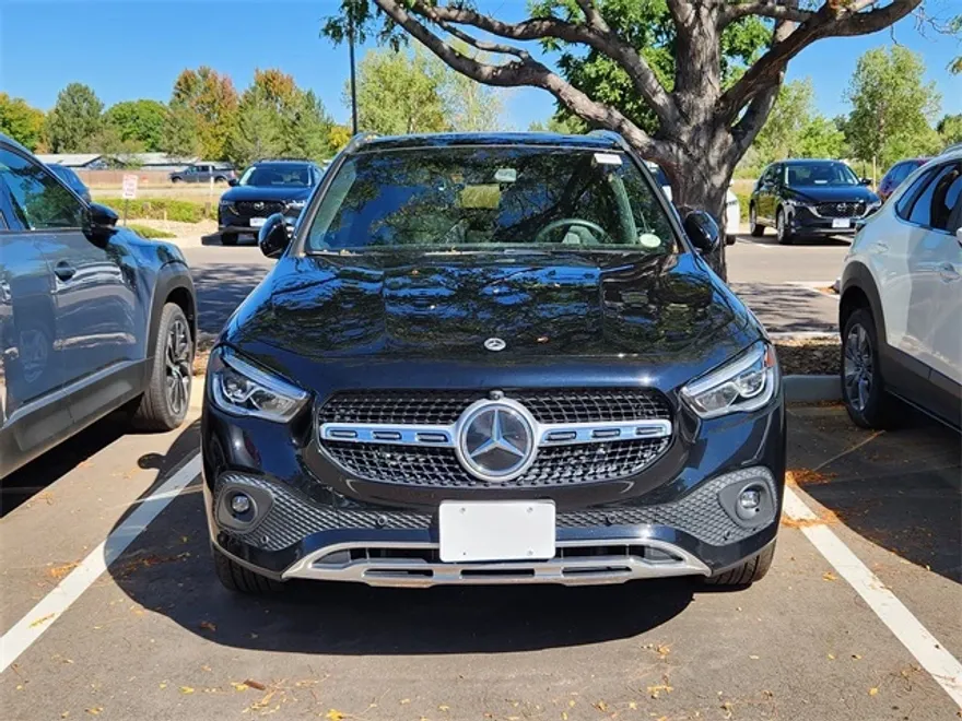 2021 Mercedes Benz GLA 250 4MATIC photo 1