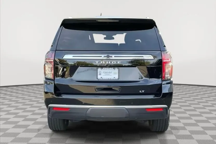 2023 Chevrolet Tahoe LT photo 1