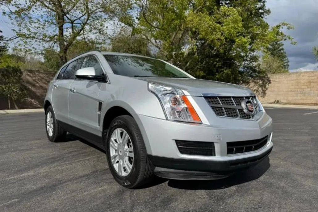 2011 Cadillac SRX Base photo 1