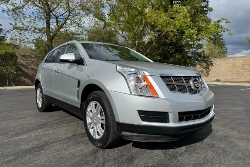 2011 Cadillac SRX Base photo 1