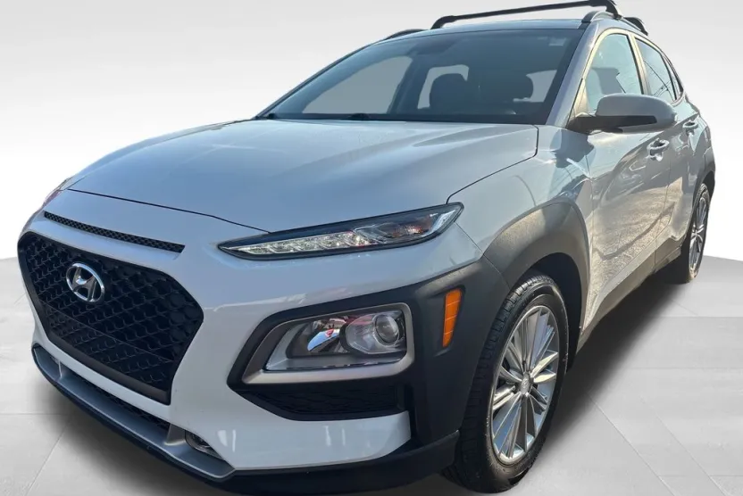 2020 Hyundai Kona SEL Plus photo 1