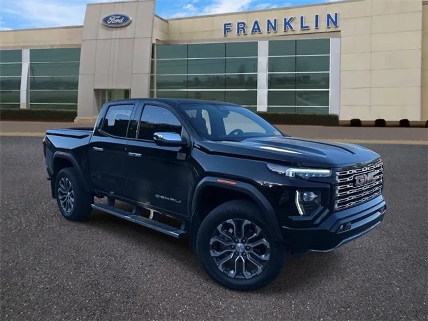 2023 Gmc Canyon Denali photo 1