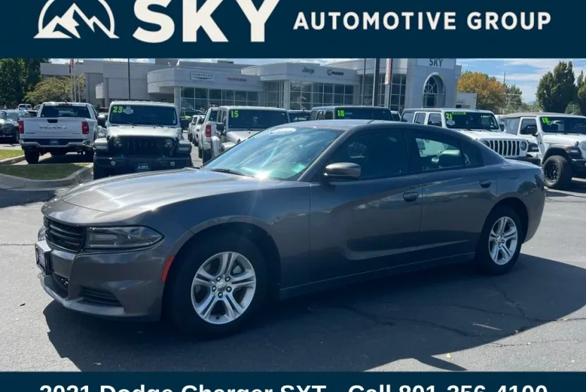 2021 Dodge Charger SXT photo 1
