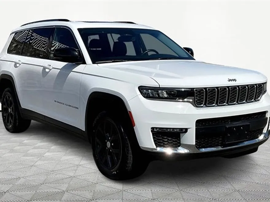 2022 Jeep Grand Cherokee Limited photo 1