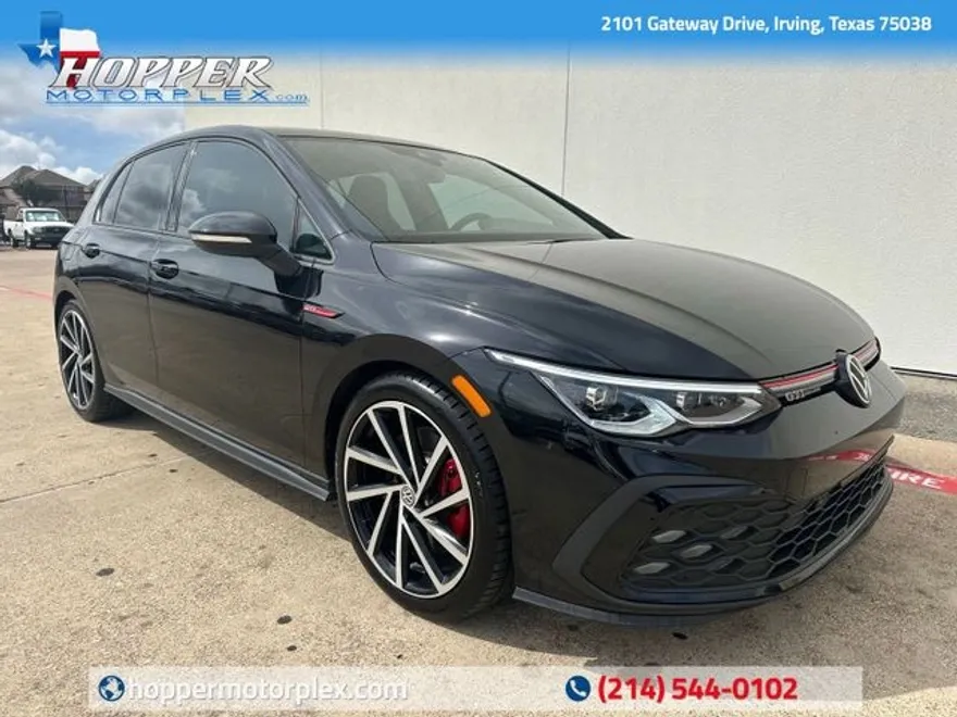 2023 Volkswagen Golf GTI SE photo 1