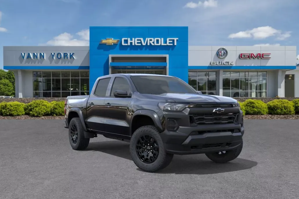 2026 Chevrolet Colorado Trail Boss photo 1