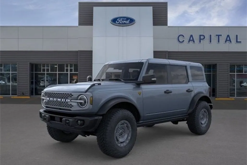 2025 Ford Bronco Badlands photo 1
