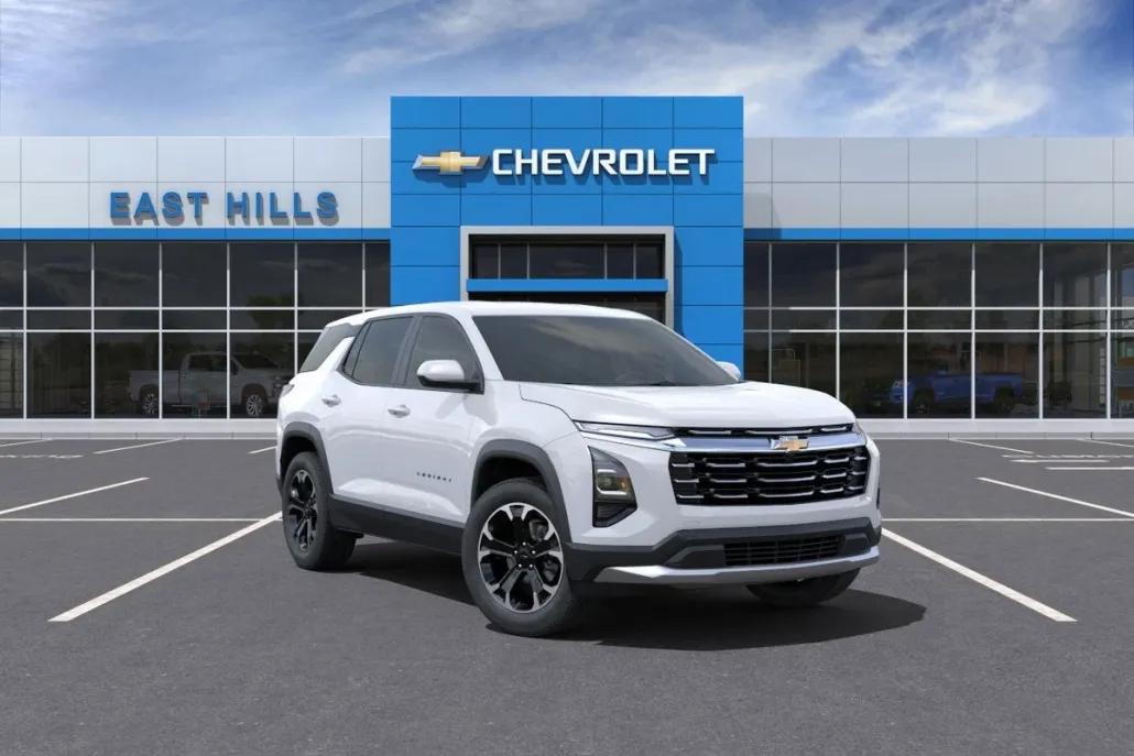 2025 Chevrolet Equinox LT photo 1