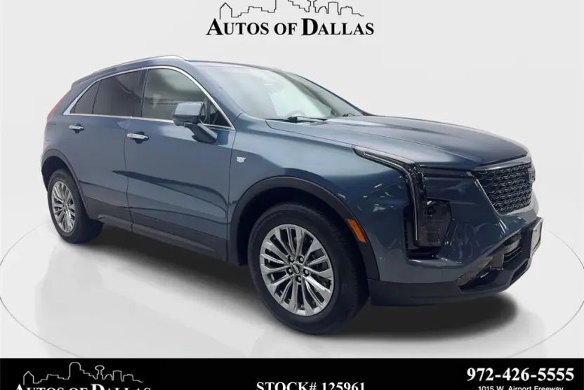 2025 Cadillac XT4 Premium Luxury photo 1