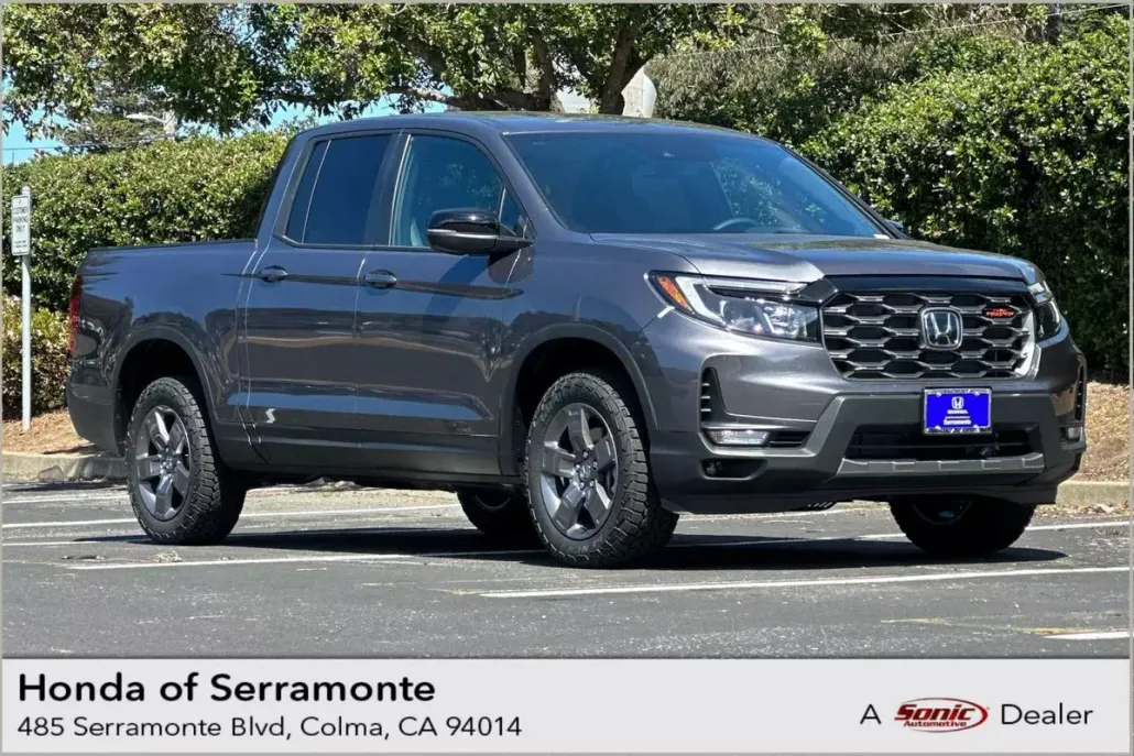 2024 Honda Ridgeline TrailSport photo 1