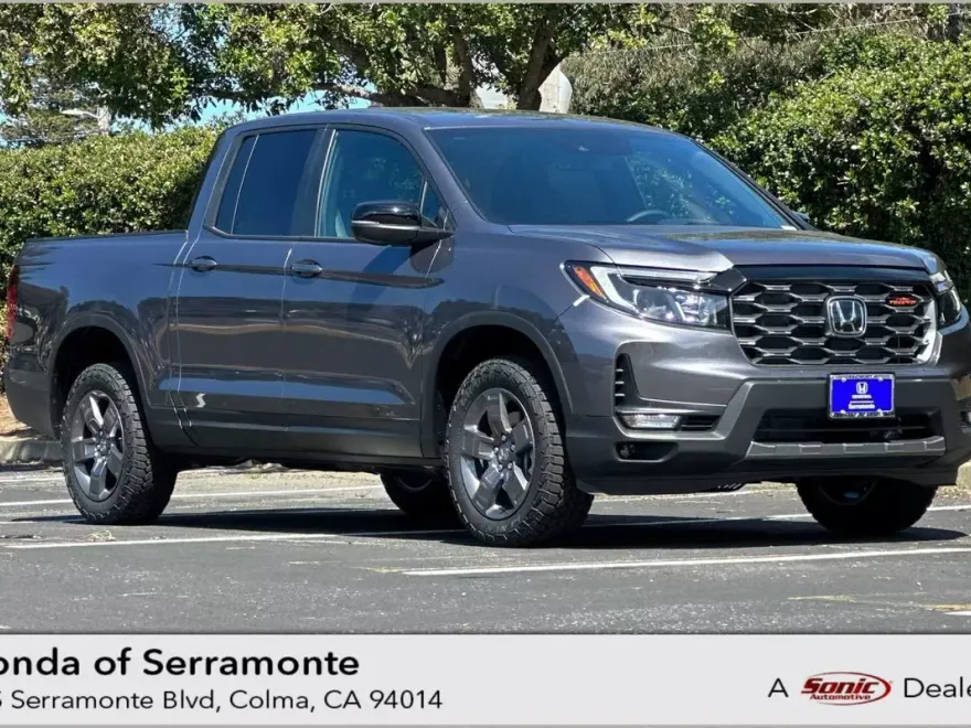 2024 Honda Ridgeline TrailSport photo 1
