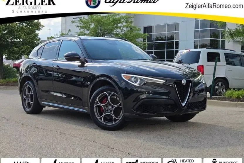 2022 Alfa Romeo Stelvio Ti photo 1