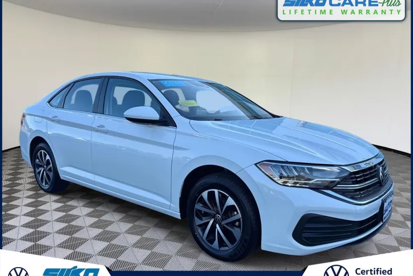 2023 Volkswagen Jetta S photo 1