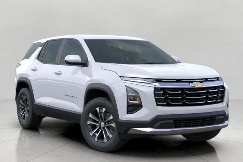2026 Chevrolet Equinox LT photo 1