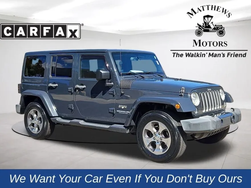 2017 Jeep Wrangler Unlimited Sahara photo 1