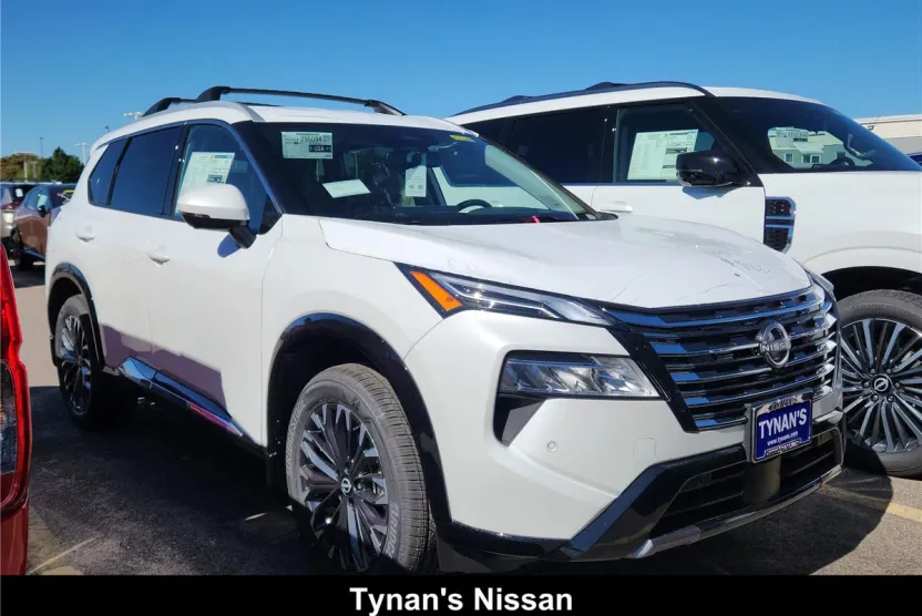 2026 Nissan Rogue Platinum photo 1