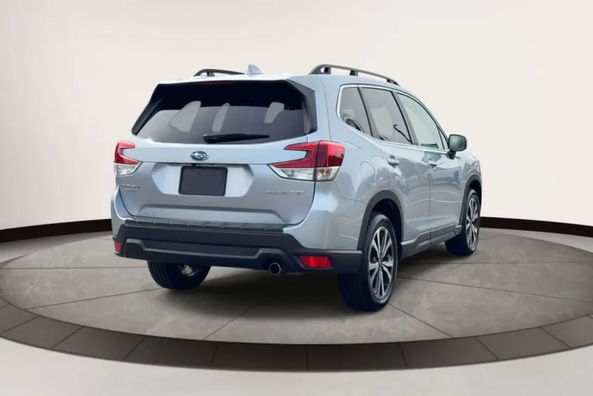 2023 Subaru Forester Limited photo 1