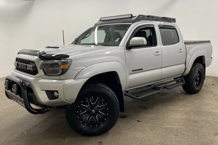 2012 Toyota Tacoma photo 1