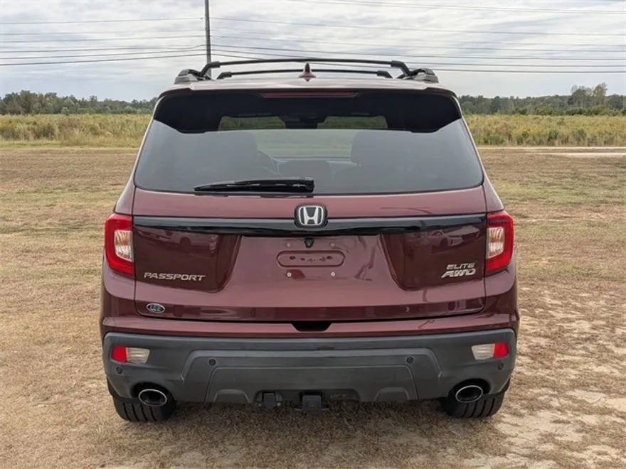 2019 Honda Passport Elite photo 1