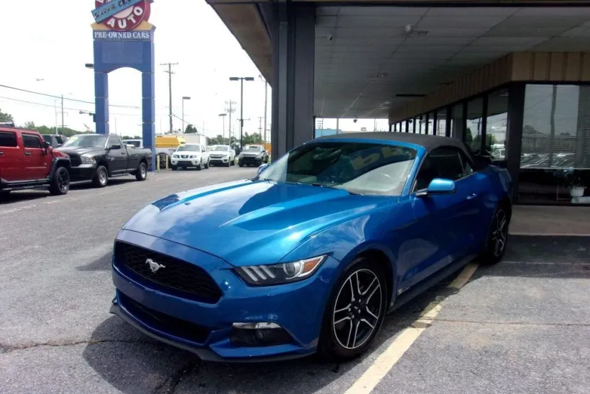 2017 Ford Mustang EcoBoost Premium Convertible photo 1