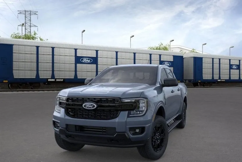 2025 Ford Ranger XLT photo 1