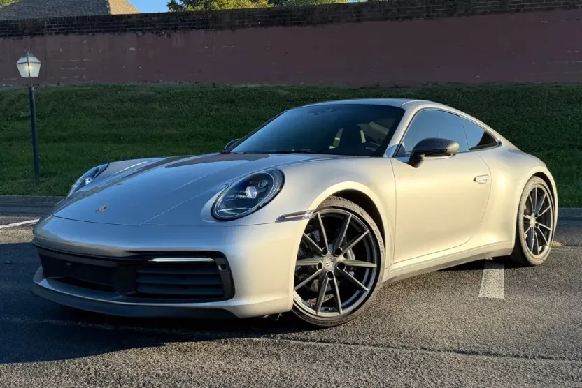 2024 Porsche 911 T photo 1