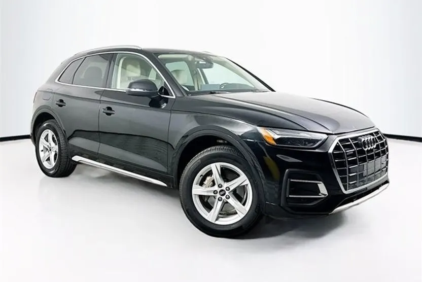2022 Audi Q5 40 Premium photo 1