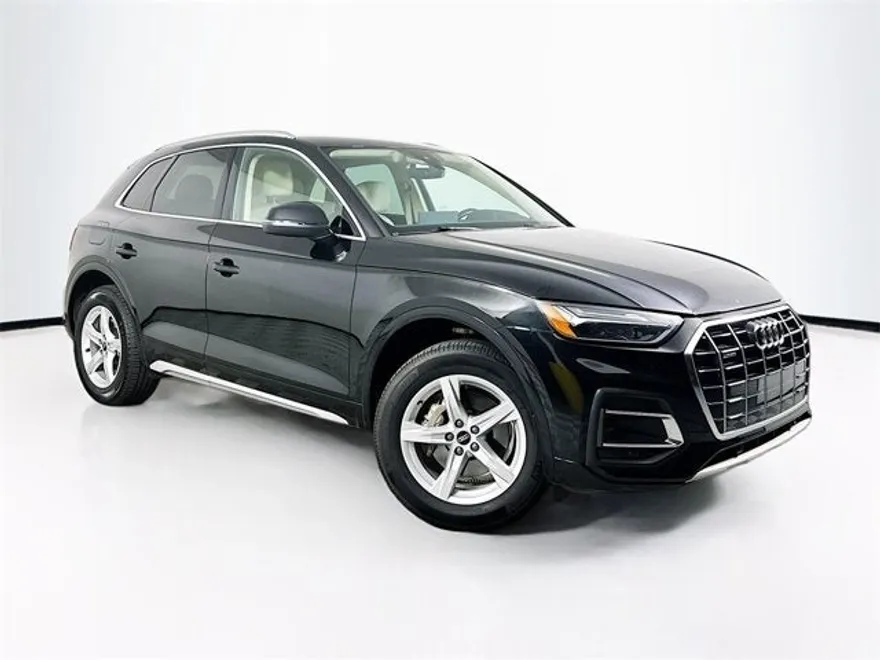 2022 Audi Q5 40 Premium photo 1