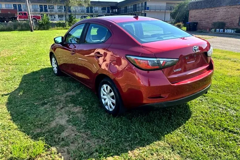 2019 Toyota Yaris iA photo 1