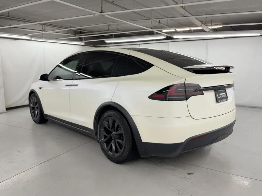 2022 Tesla Model X photo 1